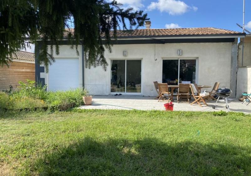 Maison - 100 m² - 5 pièces