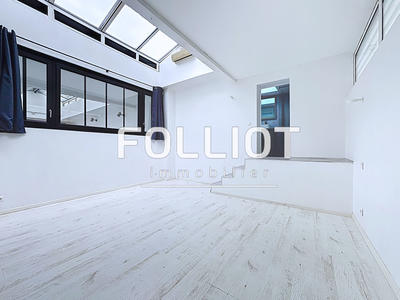 Appartement - 200 m² - 6 pièces