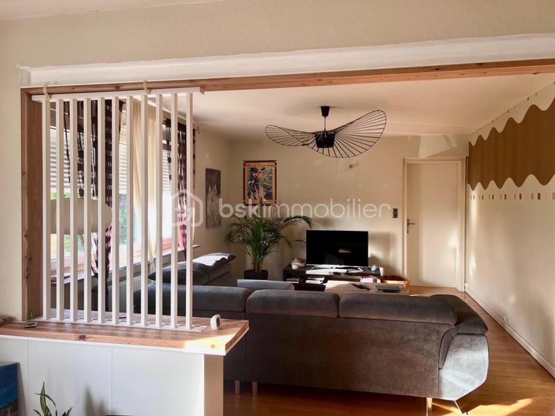 Appartement - 100 m² - 4 pièces