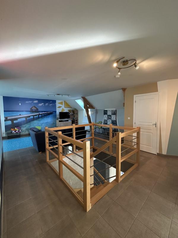 Maison - 270 m² - 7 pièces