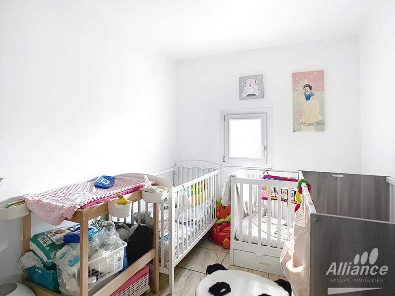 Maison - 222 m² - 9 pièces