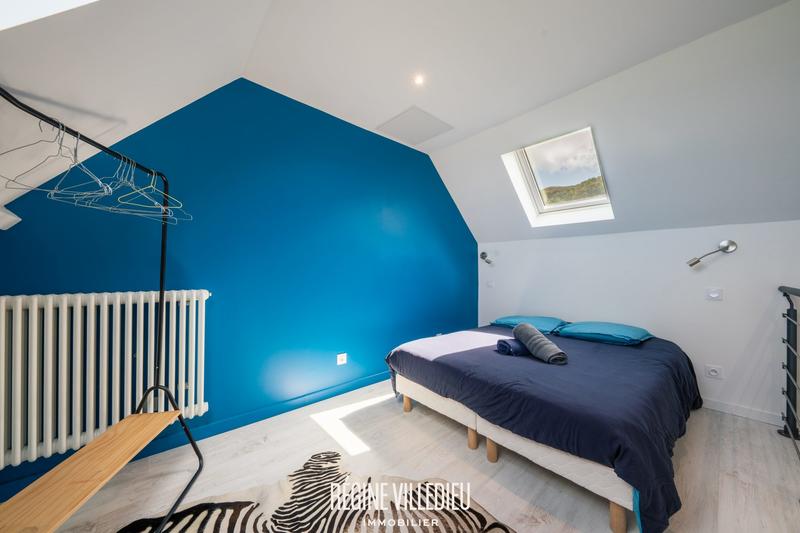 Maison - 92 m² - 5 pièces