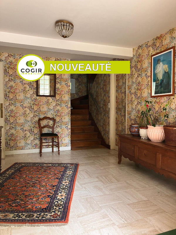 Maison - 148 m² - 8 pièces