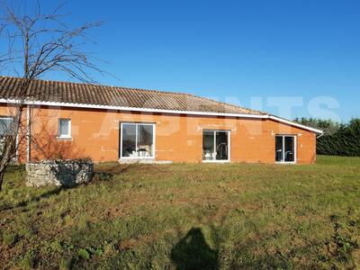 Maison en pierre - 469 m² - 10 pièces