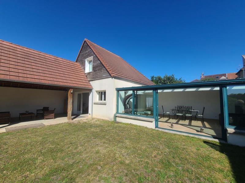 Maison - 215 m² - 6 pièces