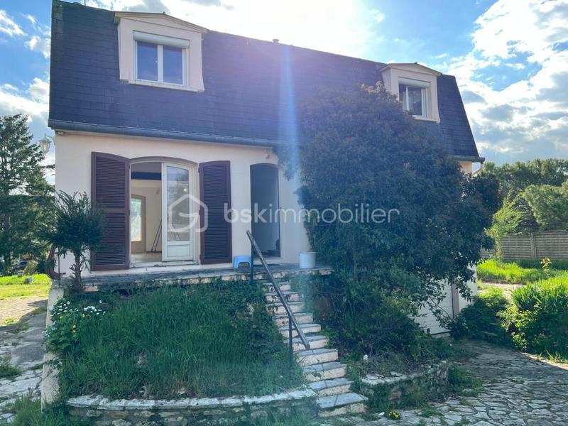 Pavillon - 140 m² - 7 pièces