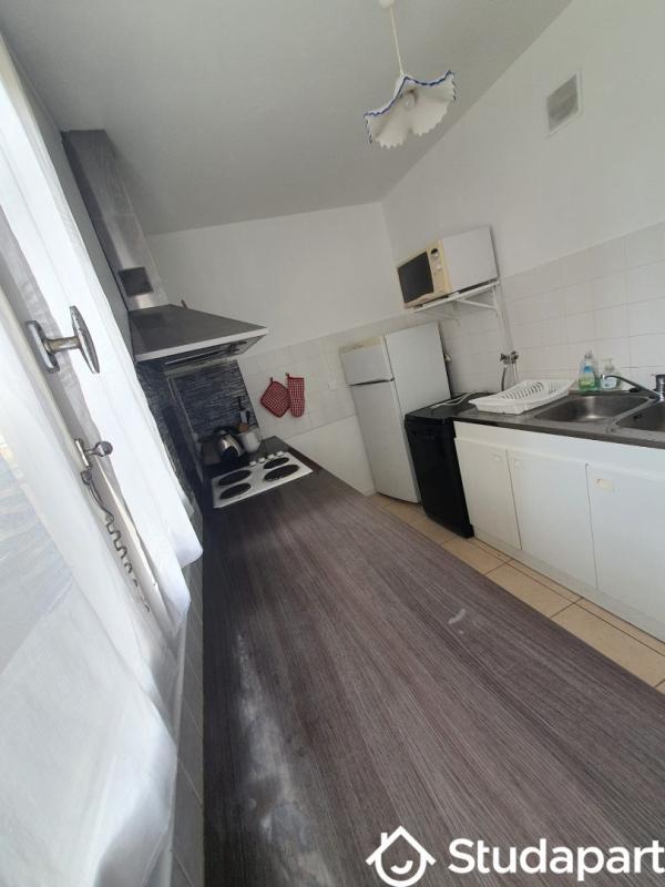 Chambre - 12 m² - 1 pièce