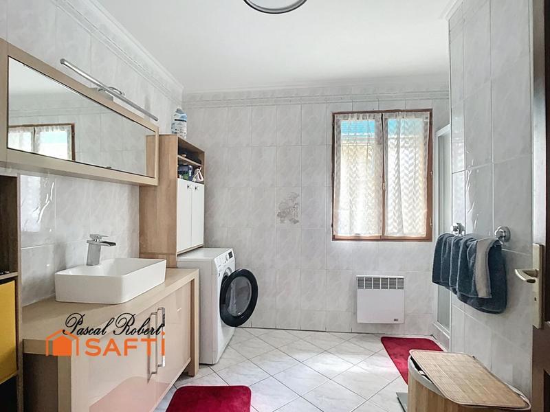 Maison - 145 m² - 7 pièces