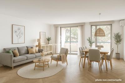 Appartement - 122 m² - 6 pièces