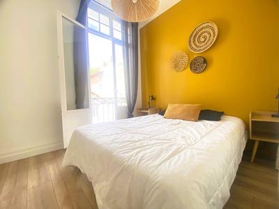 Appartement - 76 m² - 5 pièces