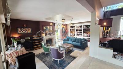 Maison - 164 m² - 7 pièces