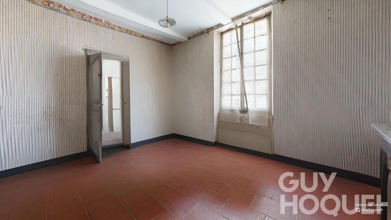 Maison - 400 m² - 10 pièces