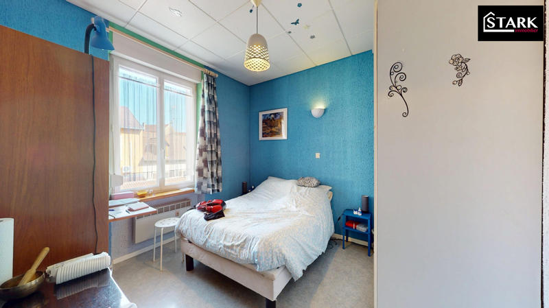 Maison - 90 m² - 5 pièces