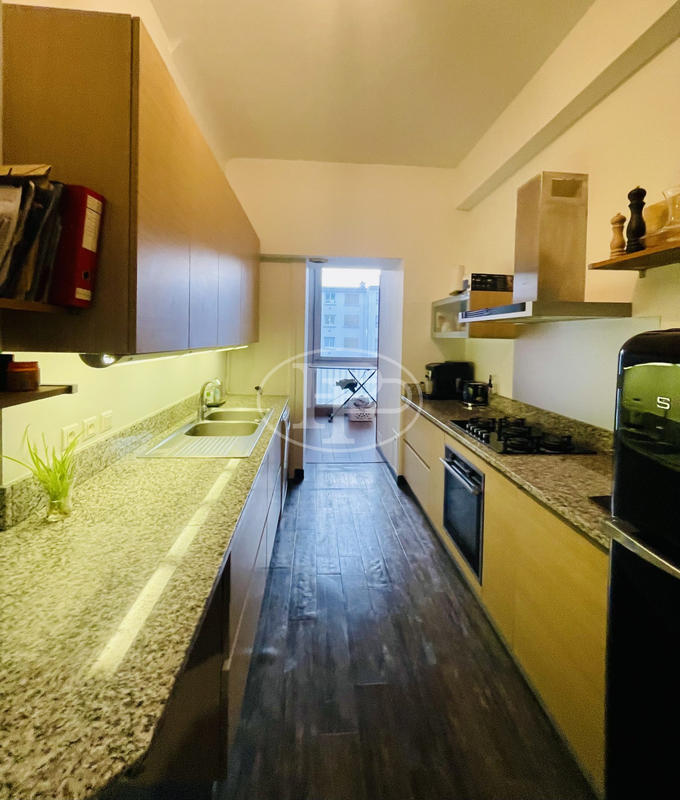 Appartement - 130 m² - 4 pièces