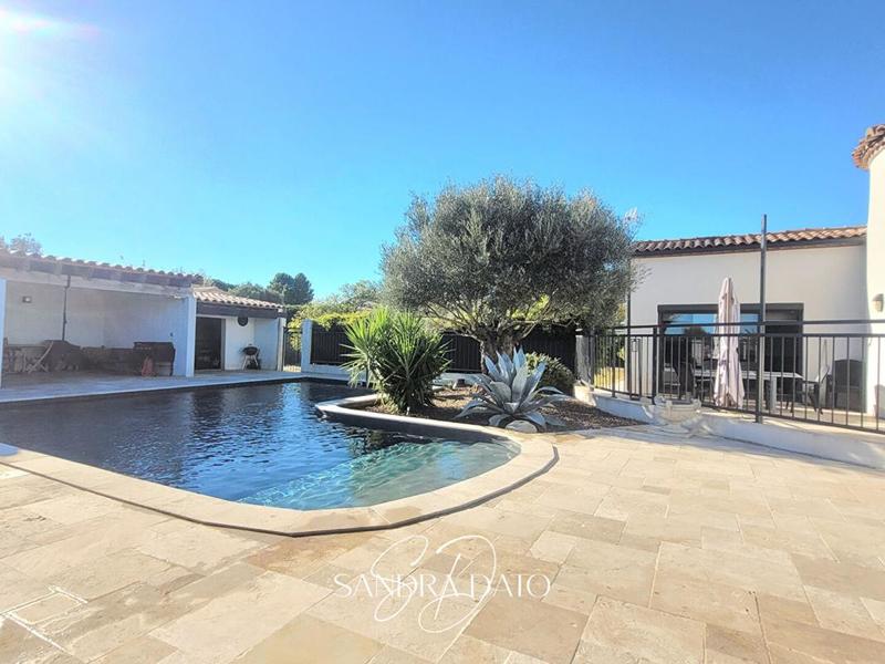 Maison - 156 m² - 5 pièces