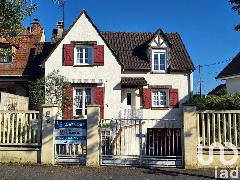 Maison - 93 m² - 5 pièces