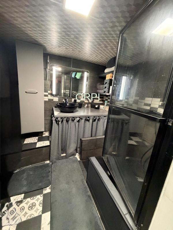 Maison - 158 m² - 8 pièces