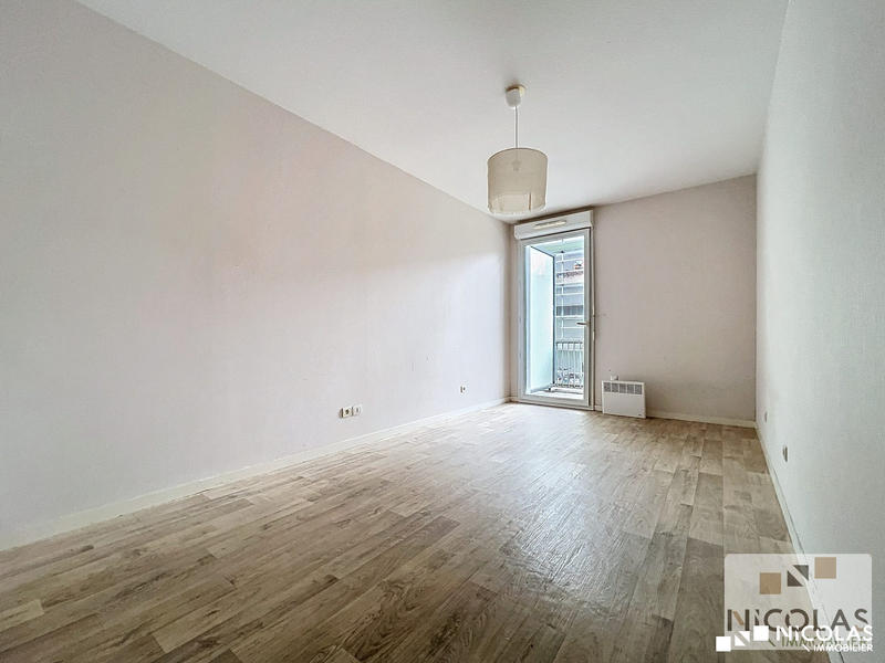 Appartement - 84 m² - 4 pièces
