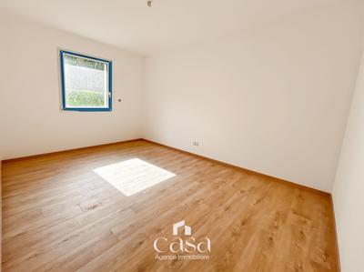 Maison - 77 m² - 3 pièces