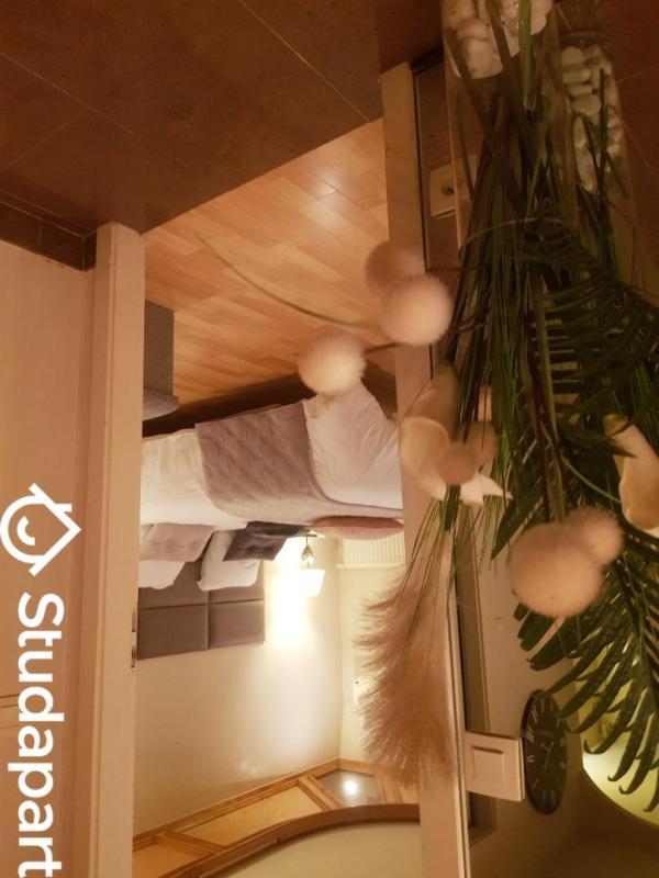 Appartement - 70 m² - 2 pièces