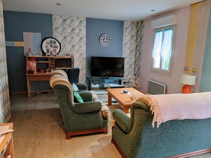 Maison - 90 m² - 3 pièces