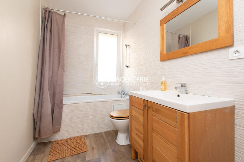 Appartement - 61 m² - 4 pièces