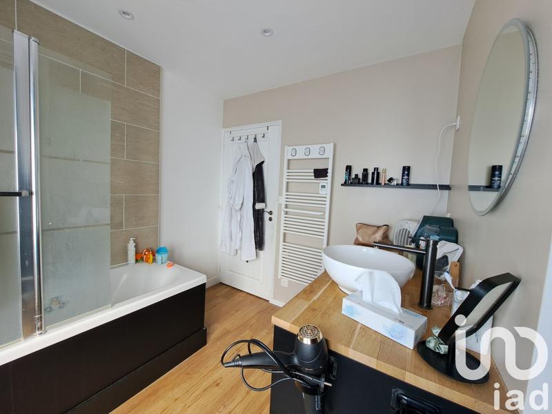 Maison de ville - 95 m² - 4 pièces