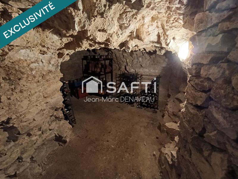 Maison - 220 m² - 8 pièces