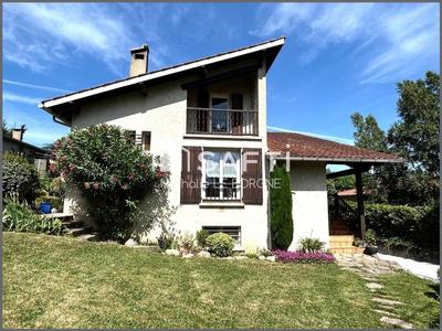 Maison - 130 m² - 5 pièces