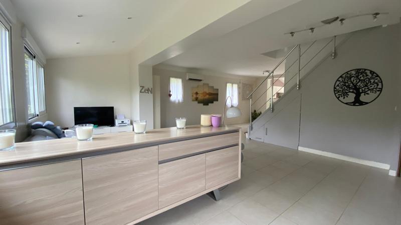 Villa - 155 m² - 6 pièces