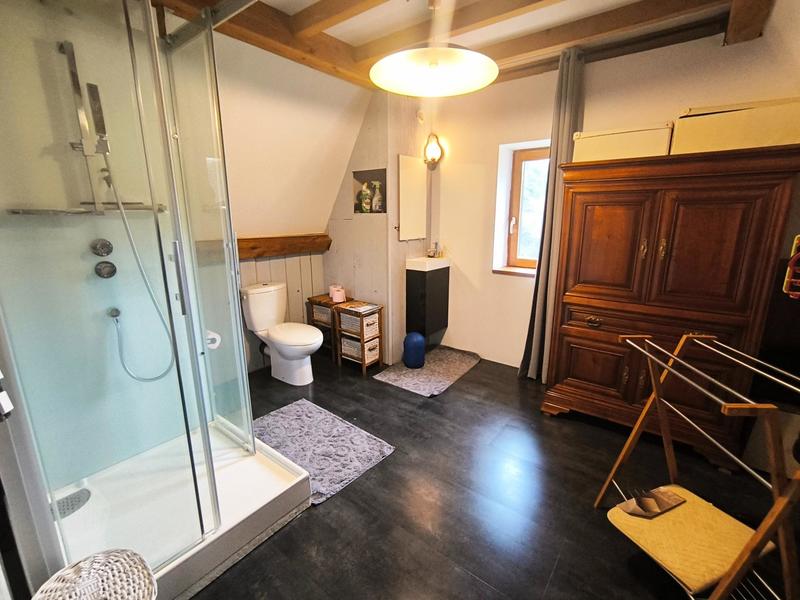 Maison - 180 m² - 7 pièces