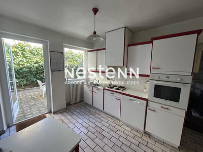 Maison - 200 m² - 7 pièces