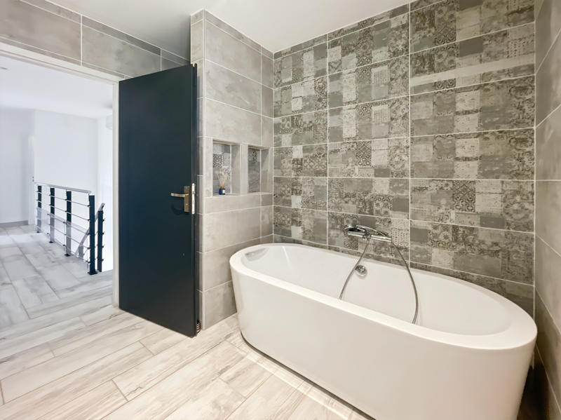 Maison - 157 m² - 6 pièces