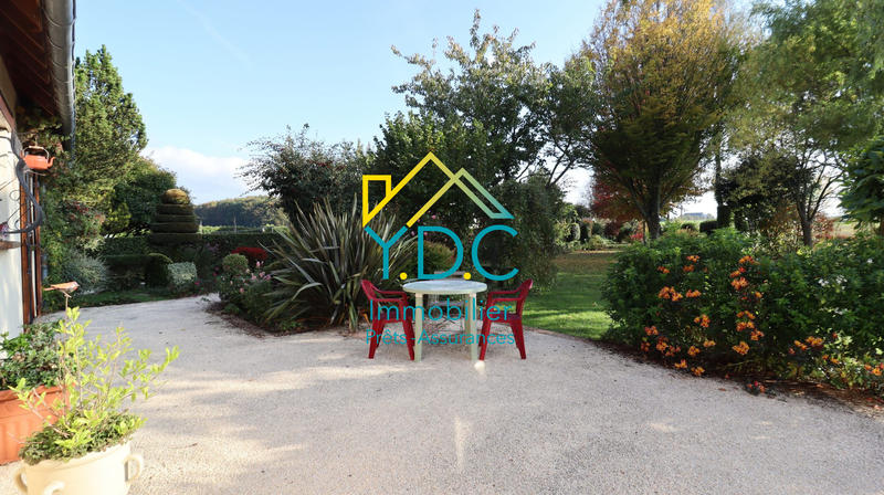 Maison - 162 m² - 8 pièces