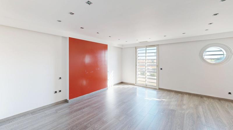 Villa - 205 m² - 5 pièces