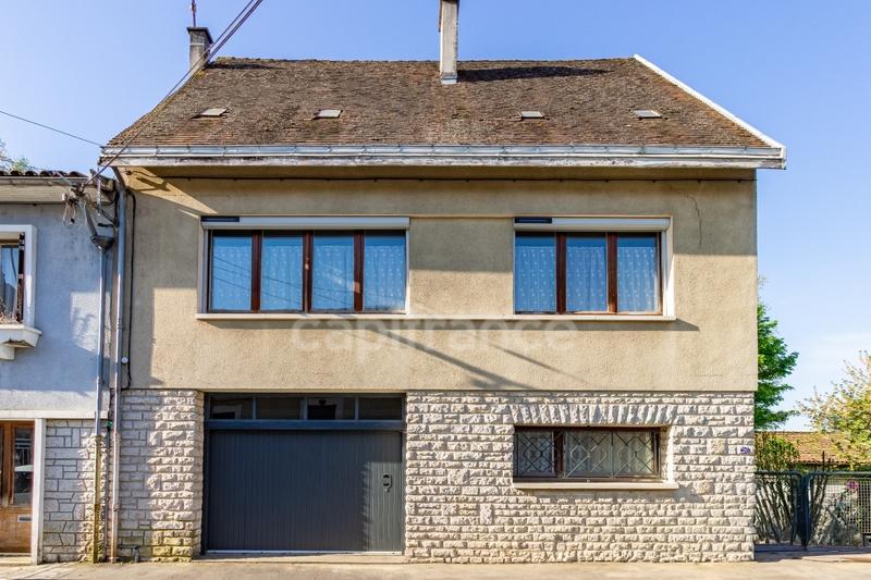 Maison - 160 m² - 6 pièces
