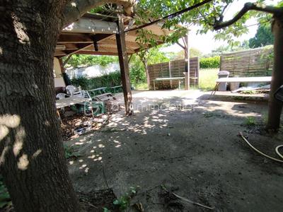 Terrain de loisirs - 335 m²