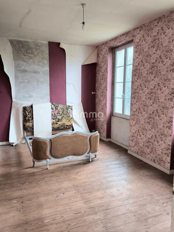 Maison en pierre - 140 m² - 3 pièces