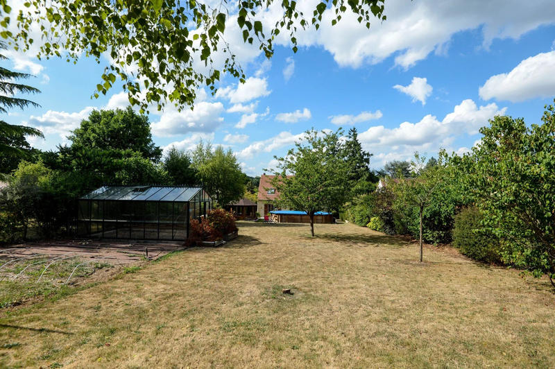 Maison - 142 m² - 7 pièces