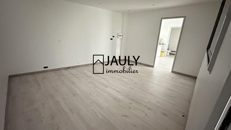 Local commercial - 210 m²