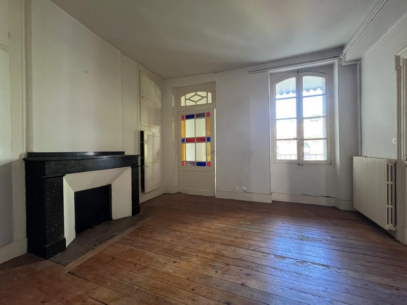 Appartement - 122 m² - 5 pièces