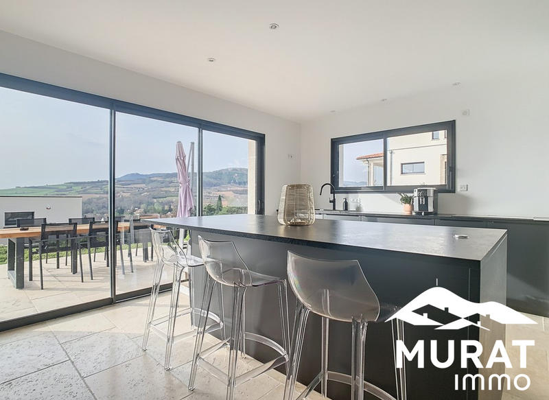 Maison contemporaine - 125 m² - 4 pièces