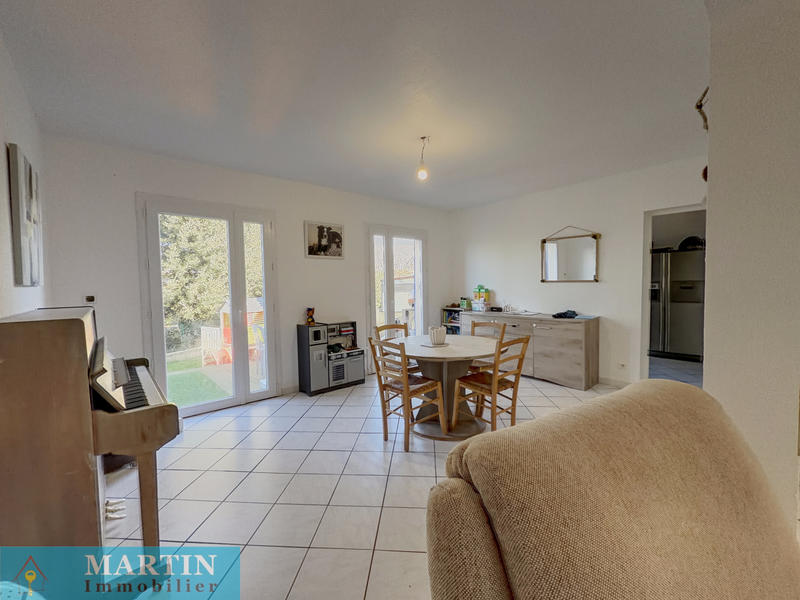 Maison - 90 m² - 4 pièces