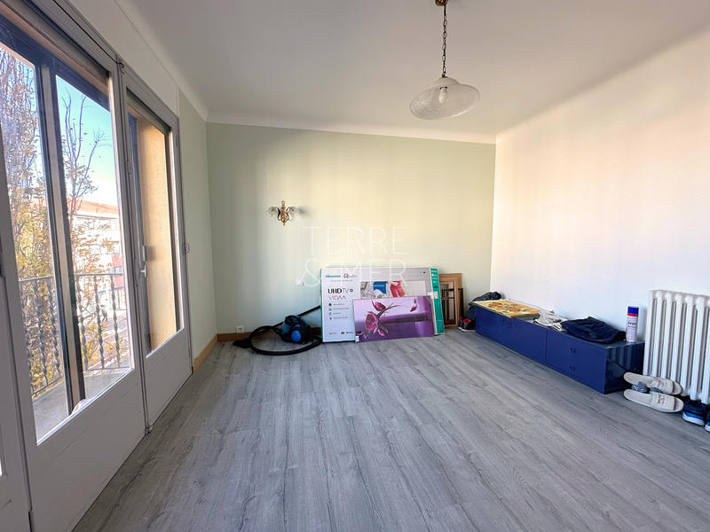 Appartement - 98 m² - 4 pièces