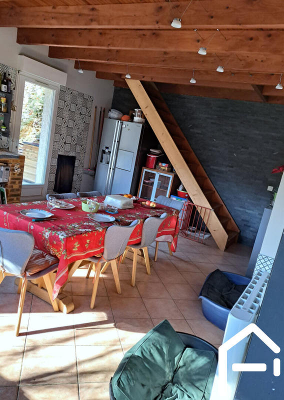 Maison - 165 m² - 6 pièces