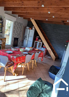 Maison - 165 m² - 6 pièces