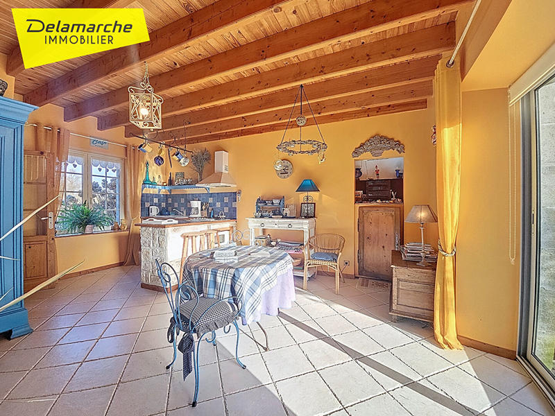 Maison - 161 m² - 8 pièces