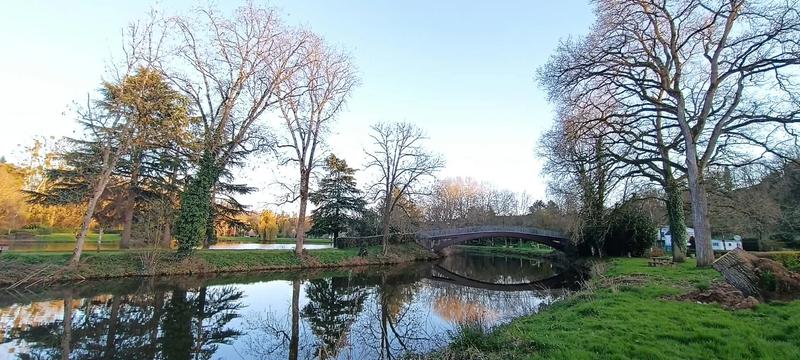 Maison - 243 m² - 9 pièces