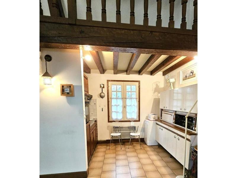 Propriété - 383 m² - 12 pièces