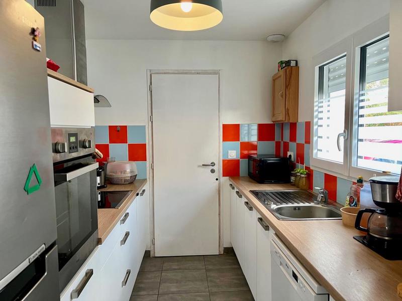 Maison - 92 m² - 5 pièces